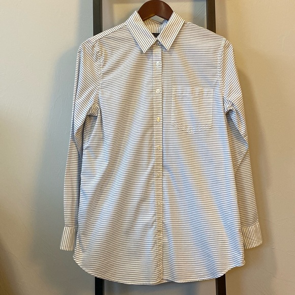 Banana Republic LS Tunic Length Blouse - Picture 2 of 7